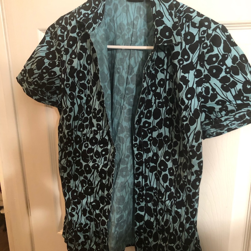 Apt. 9 Black and Blue Floral Shirt